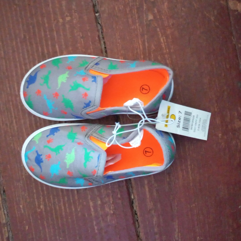 Toddler boys Swiggles size 7 shoes